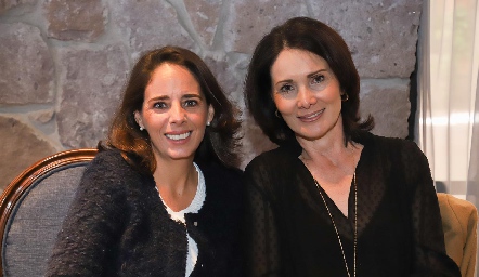  Natalia Ortuño y Vicky Fernández.