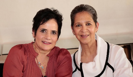  Tita García y Guadalupe Alfaro.