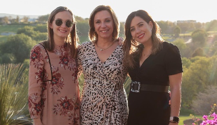  Laura Díaz de León, Bety Lavín y Alis Gómez.