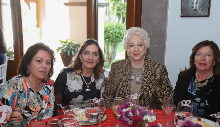  Juliana Garza, Mónica Alcalde, Amparo Barral y Margarita Garza.
