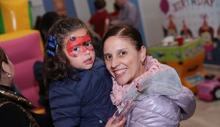  Mary Carmen y Mary Carmen García.