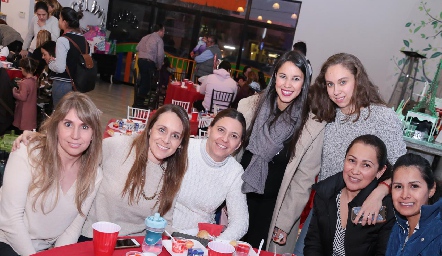  Las guapas mamás.