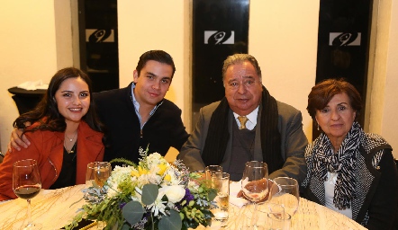  Isabel Acebo, Carlos Fonseca, Guillermo Acebo y Leticia Martínez.