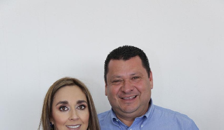  Nuria Ejarque y Luis Fernando Torrescano.