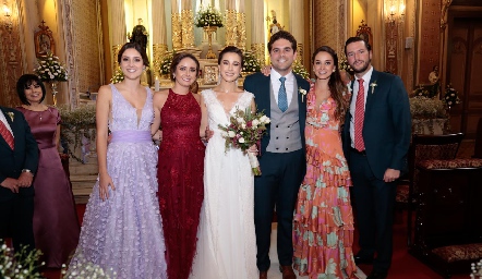  Miriam y Ana Gaby Díaz Infante, Teté Mancilla, Fico Díaz Infante, Paloma Díaz Infante y Rodrigo Planas.