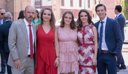  Familia Meade Navarro, Ricardo, Karina, María Emilia, Melissa y José Miguel.
