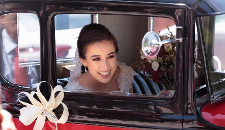 La hermosa novia Teté Mancilla.