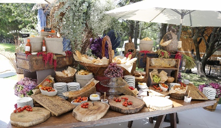  Mesa de botana.