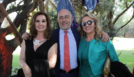  Sofía Castro, Antonio Tomás  y Norma Galarza.