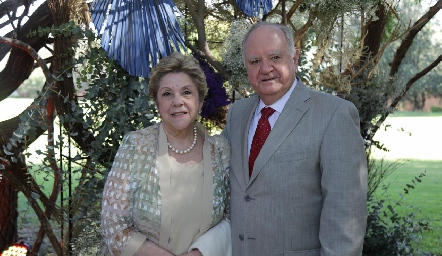  Martha Ocejo y Ramón Mancilla.