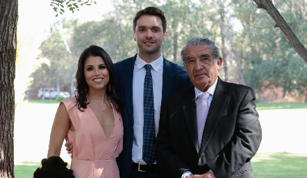  Lucía González, Ricardo Espinosa y Carlos Medina.