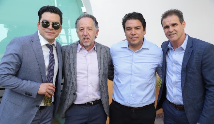  Álvaro Ortiz, Víctor Arana, Sergio Ortiz y Edson Zwaricz.