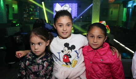  Emilia Hernández, Alexa Lozano y Marijó Hernández.