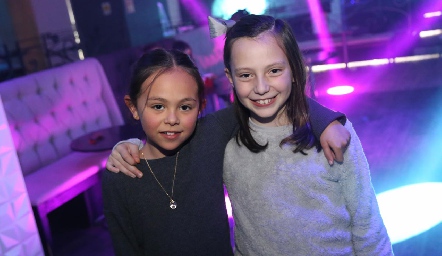  Sofía y Roberta.