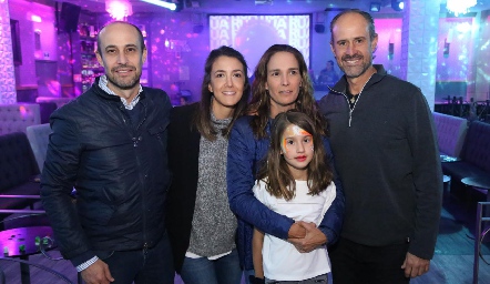  Alejandro Gutiérrez, Marcela Rivero, Liliana Martí, Gildo Gutiérrez y Fer.