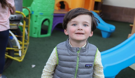 Sebastián.