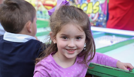  María Inés.