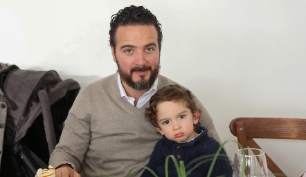  Alejandro Granados y Alejandro.