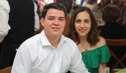  Mauricio Merás y Paola Hernández .