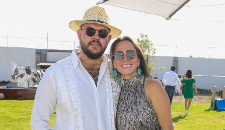 Ricardo Purata y Mónica Hernández.