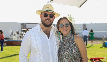 Ricardo Purata y Mónica Hernández.