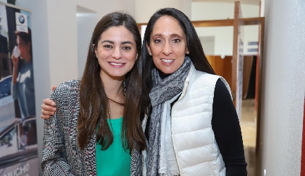  Verónica Romero y TatinaTorres.