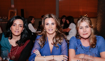  Alejandra de Luna, Bertha Barragán y Liz Vivanco.