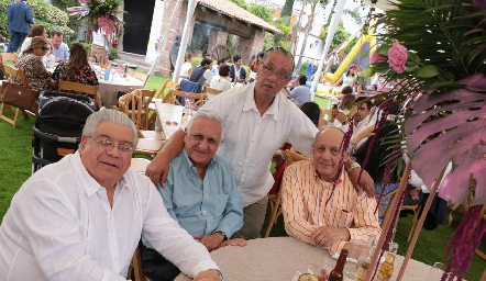  Víctor Benavente, Gilberto García, Felipe Enríquez y Francisco Viramontes.