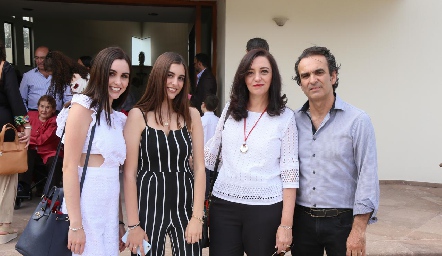 Reunión de la Familia Estrada.