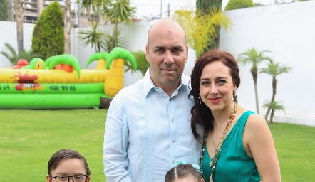  Familia Basurto Aldrete.