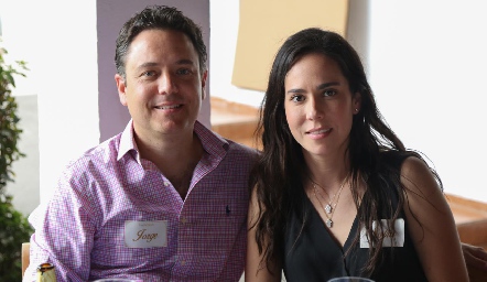  Jorge Hernández y Sofía Estrada.