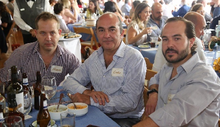 Ramón Zamanillo, Carlos González  y Santiago Zamanillo.