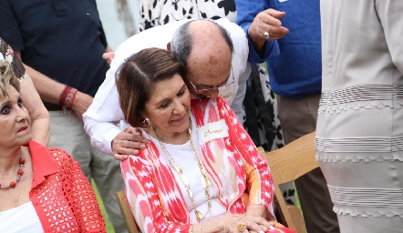 Reunión de la familia Estrada.