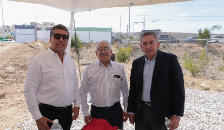  Rafael Tobías, Juan Manuel Quijada y José Antonio Cerecedo.