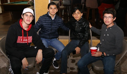  Arturo, Luis Fernando, Octavio y Carlos.