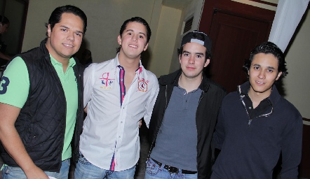  Gabriel Saucedo, Mau Martínez, Alejandro Domínguez y Mauricio Díaz de León.