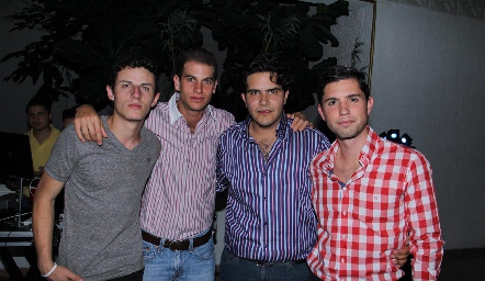  Andrés Narváez, Guillermo Medlich, Anuar Zarur y Gerardo Serrano.