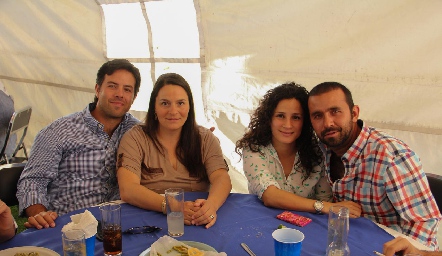  Ramón Monsech, Maribel Bernal, Paulina Macías y Christian Monsech.