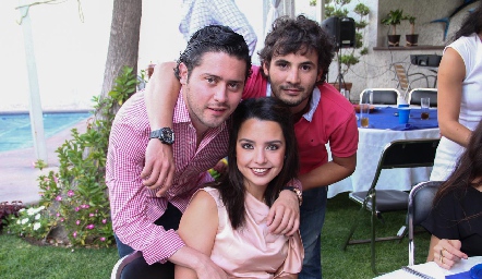 Abraham Salgado, Efraín Barrera y Ana Gaby Díaz Infante.
