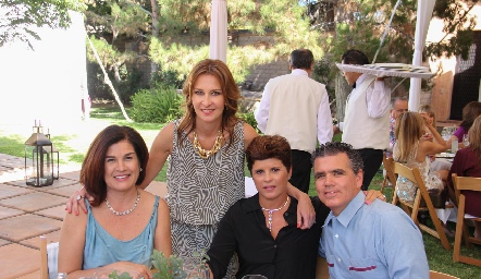  Claudia Balbontín, Tawi Garza, Verónica Martínez y Luis Motilla.