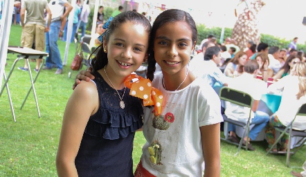  Montse Bedolla y Ximena Anaya.
