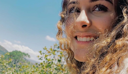 María Meade H.