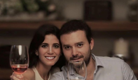 Savethe date Maribel Rodríguez y Diego de Luna.