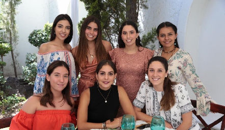  Ximena Pérez, Rocío de la Vega, Paola Córdova, Tunis Villalobos, Roberta Ortiz, Isa Castelo y Miriam Díaz Infante.