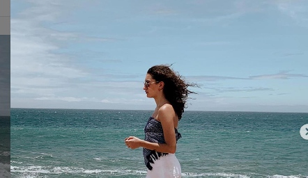  Luciana Abud.