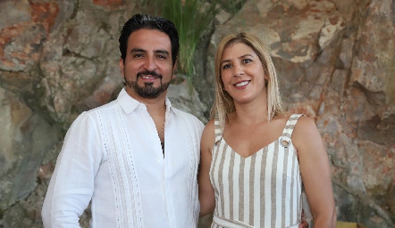  Claudio Jordán y Lucía Nava.