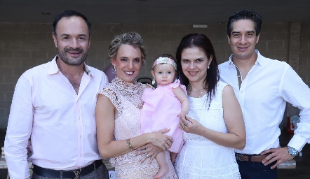  Eduardo Ramos, Priscila González, Emma, Cecilia Ponce y César Ramos.