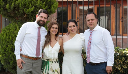  Juan Carlos Corado, Eugenia Ramírez, Jacquie Villalva y Ernesto Madrigal.
