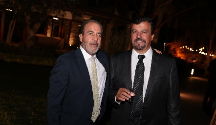  Jorge González y Héctor Gómez.