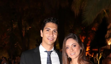  Filiberto Curiel y Nayeli Maya.
